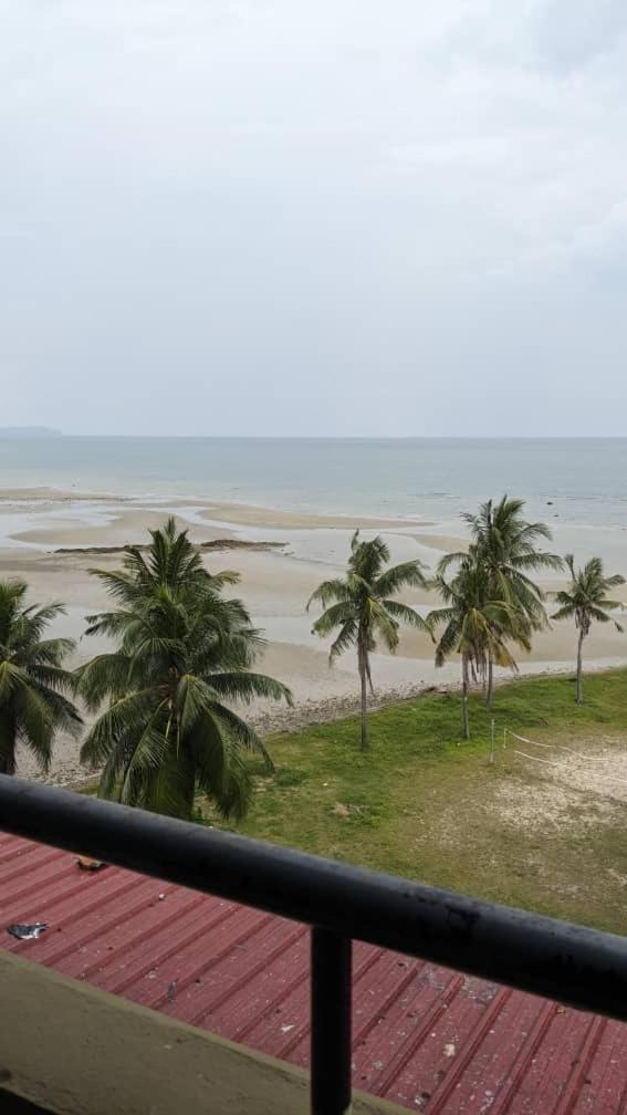 Pd Seaview Bumantara Staycation Петалинг Джая Екстериор снимка
